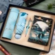 [Четырехэтапный набор] Guo Chao Cup Yue Qingmei+Luoshen Fu Notebbook+светло -голубая звезда+Luoshen Fu