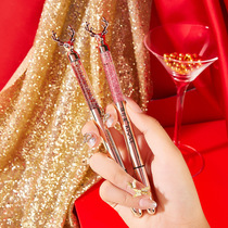 A quick dry deer accompanied by eyeliner antlers smooth and long lasting beginners not dizziness Brown black eyeliner