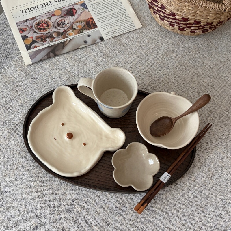 Zhangzhang's Store·【Soft and Cute Little Bear】Single-Person Dining Set with Rustic Ceramic Tableware, Underglaze Color, Household Dining Plate, Spoon, and Chopsticks Zhangzhang's Store·【Soft and Cute Little Bear】Single-Person Dining Set with Rustic Ceramic Tableware, Underglaze Color, Household Dining Plate, Spoon, and Chopsticks