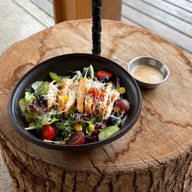 Zhangzhang's Store · 8inch Antique Black Horseshoe Bowl Tableware Japanese Wabi-Sabi Rustic Style Noodle Bowl Soup Bowl Raw Mineral Black Iron Zhangzhang's Store · 8inch Antique Black Horseshoe Bowl Tableware Japanese Wabi-Sabi Rustic Style Noodle Bowl Soup Bowl Raw Mineral Black Iron
