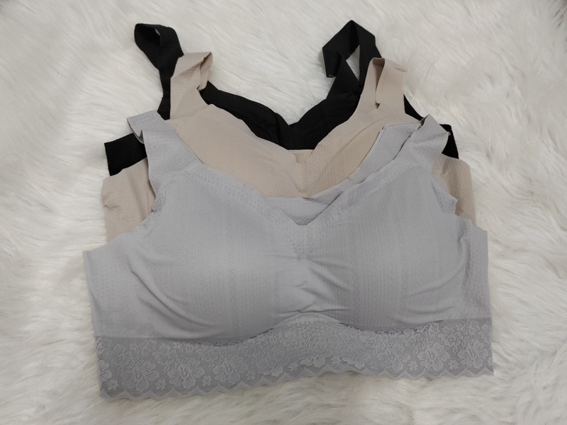 100% Feeling 46012 Comfortable Seamless Vest One Piece Ultra-Thin Beautiful Back 100% Feeling Bra Intimates