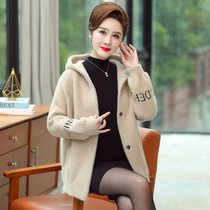 Mom sweater 2019 new 40-year-old 50-year-old female mink velvet thickened coat middle-aged foreign style hooded cardigan