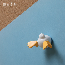 Donald Duck Butt Thread Nail Cartoon Cute Cork Wood Felt Edition Decoration Personality Creative Strong Magnet