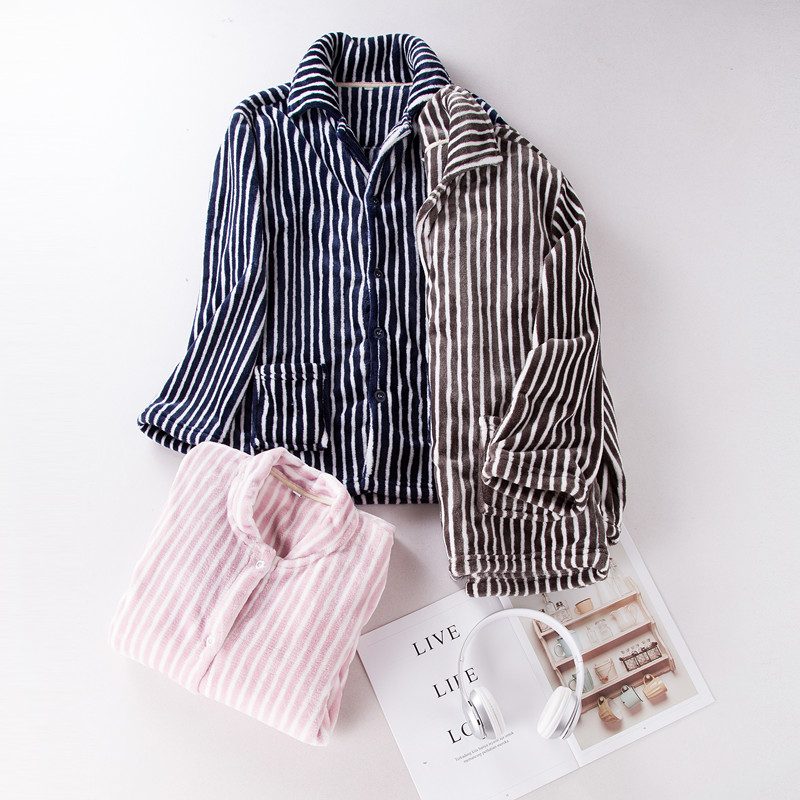 Áo đơn mùa đông nhung tay dài nhung đôi đồ ngủ ấm áp dày nam và nữ flannel dịch vụ nhà mùa đông đầm nữ
