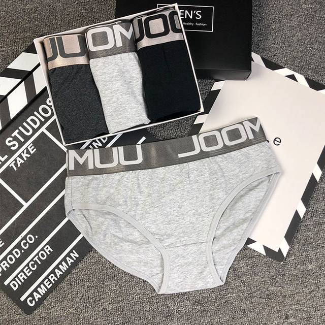 Three boxes of les handsome T female couples neutral trendy brand cotton mid-waist wide-brimmed four-corner boxer triangle large-size underwear