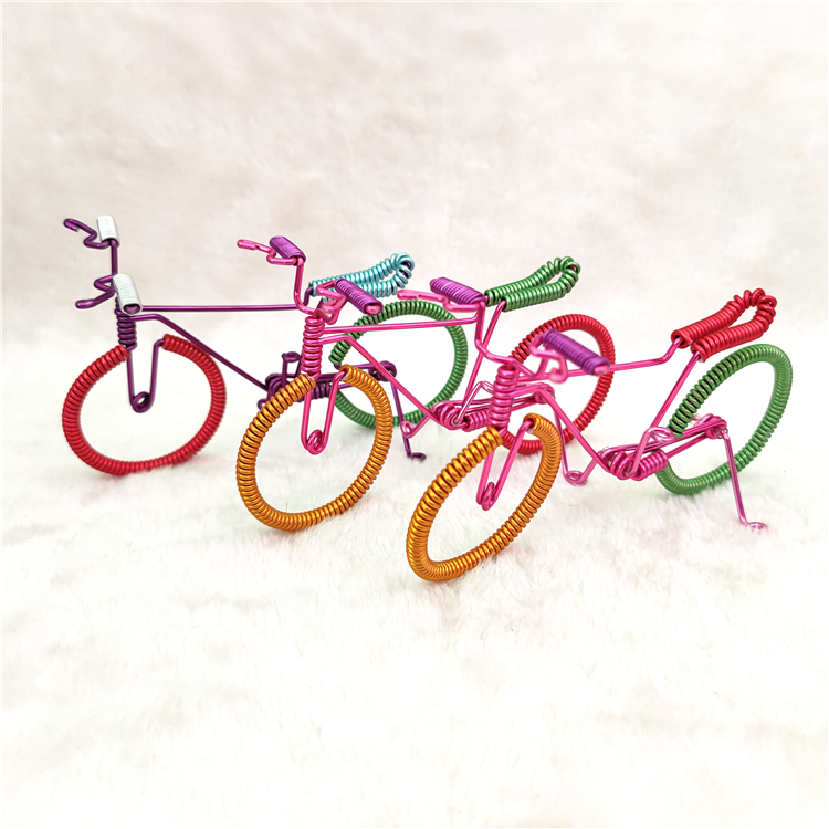 (Fine Wheels Bike) Colour aluminium wire Process Gift Pendulum Decorated with Artisanal Bike Creative Gift ten thousand-mould Process