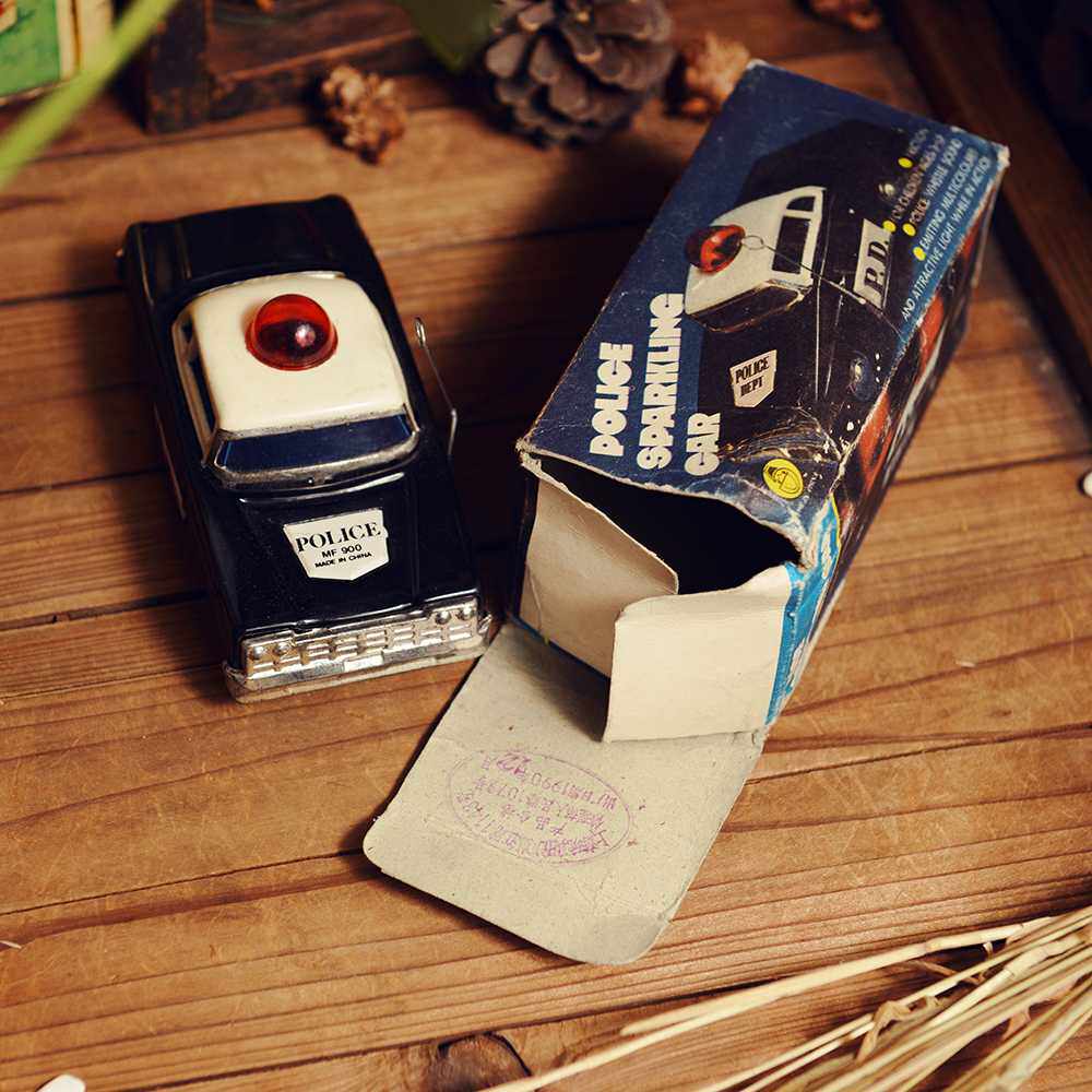 80s 80s 90s Old toy Tin Toys nostalgic toy Fat police car MF900