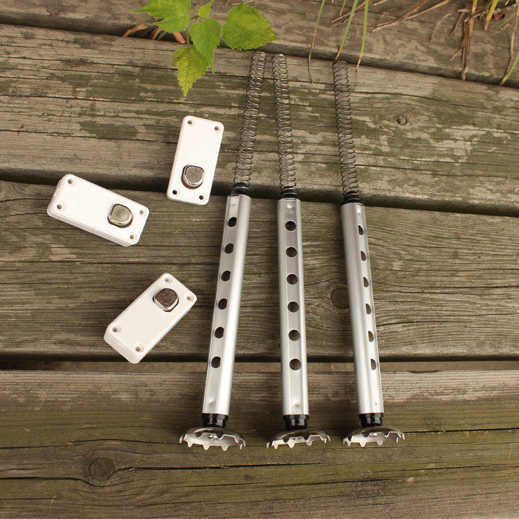 Fishing box Internal lift foot with spring Double Tai Hyatt button Land grip 29 l aluminum alloy material with grip durable