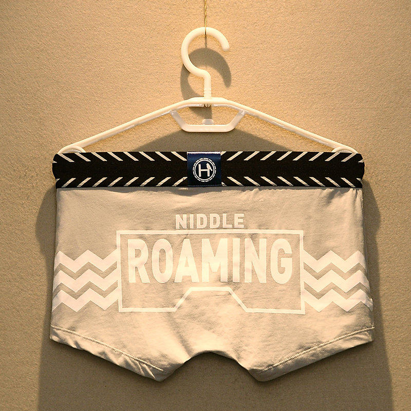 2 Dress Tide Cards Men's Underwear Men's Flat Corner Pants Pure Cotton Summer Letters Printed U Sack Bags Sport Four-corner Shorts Heads