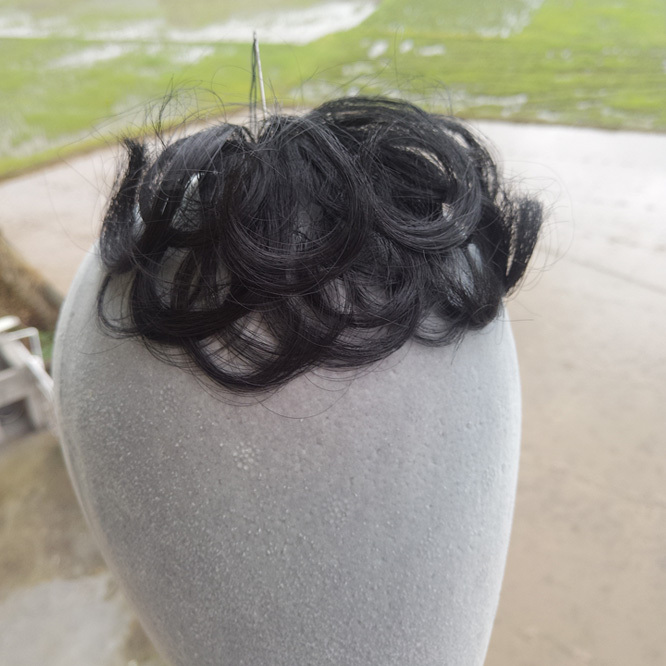 Medium-Thick Wavy C-Curl Fake Bangs, Invisible and Seamless, for Stage Performance, Art Photos, and Ancient Costume Styling Medium-Thick Wavy C-Curl Fake Bangs, Invisible and Seamless, for Stage Performance, Art Photos, and Ancient Costume Styling