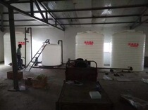 Sales of chemical plastic containers anti-corrosion and acid-resistant cylindrical 10-ton metering box new PE material barrel chemical storage tank