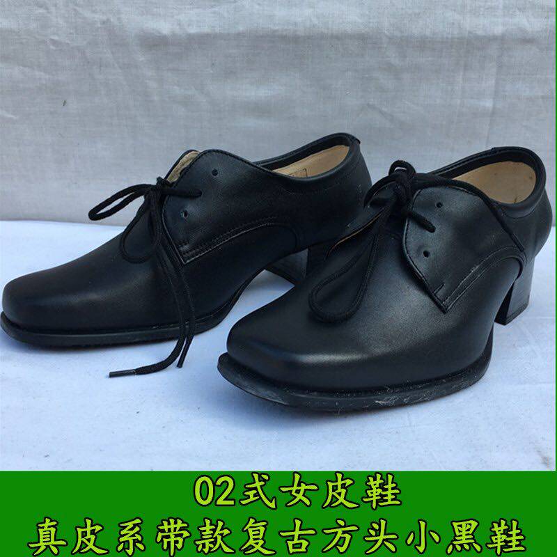 02 Female leather shoes square black head skin tie with retro small black shoes in the heel shoes
