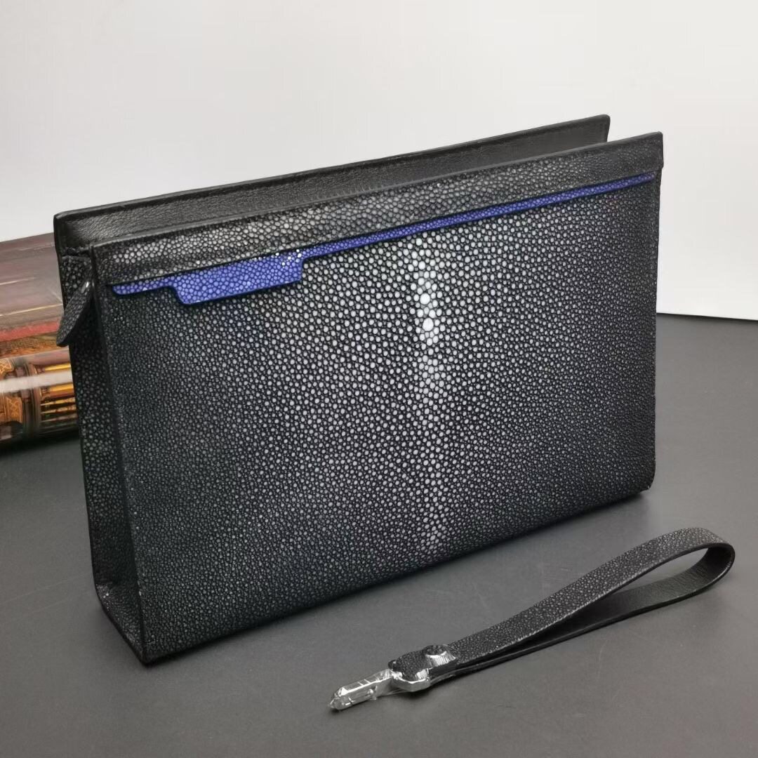 Indonesian deep-sea pearl fish leather handbag men's large capacity genuine leather fashion clip bag fireproof and abrasion resistant business envelope bag