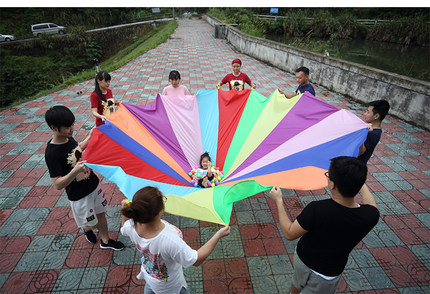 儿园玩教具感统训练彩虹伞星月伞降落伞团队户