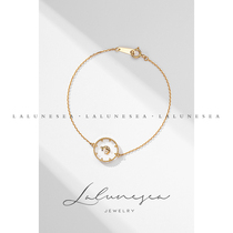 The Moon is the sea star Moon Series 18K gold gentle girl star Moon bracelet Diamond Bracelet