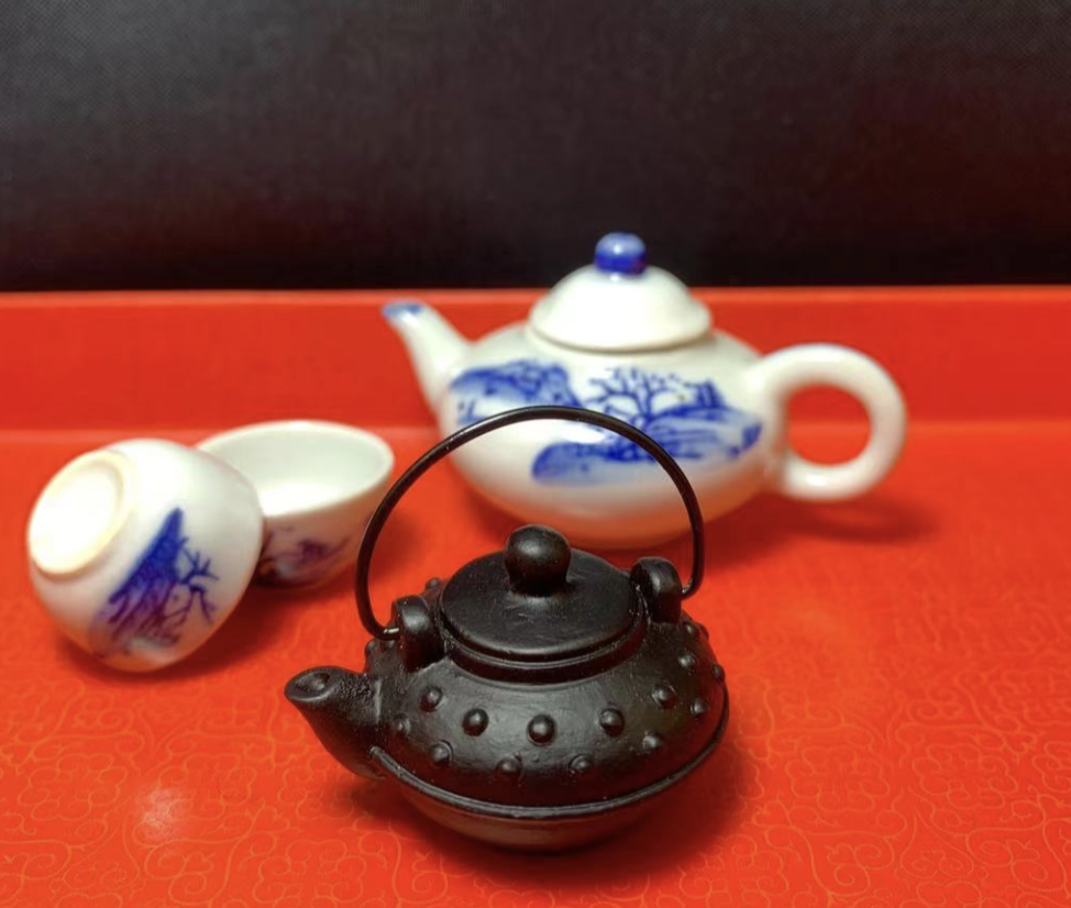 Genuine Decole Concombre Small Iron Pot Old no low mark with original factory Packaging Taiwan Direct mail-Taobao