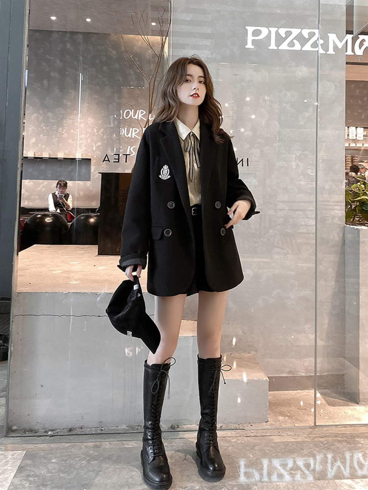 Suite coat female spring and autumn 2023 new Han wind relaxed leisure black hair clothes coat