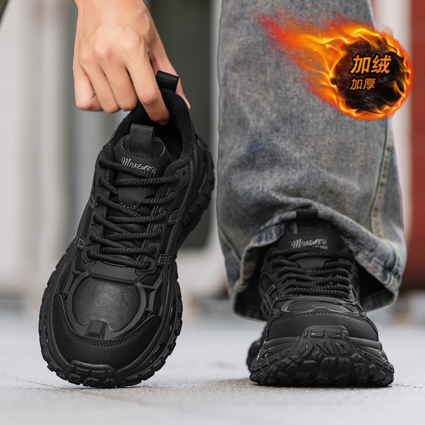 Men's Shoes 2025 New Winter Style, Fleece-Lined, Thickened, Warm, Cold-Resistant Cotton Shoes, Casual Sports Running Versatile Dad Sneakers