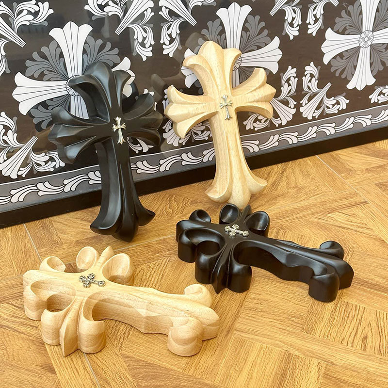 American-Style Light Luxury, Classical Cross-Shaped Design, All-Solid Wood Carving with Metal Badge, Home Decoration Ornament, Gift