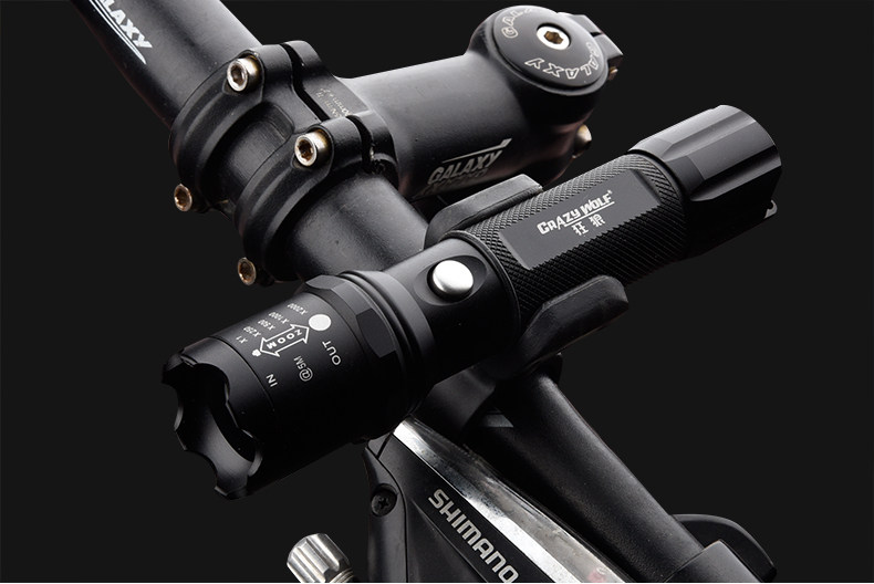 疯狂猜图探照灯_疯狂猜图人物答案图片(3)