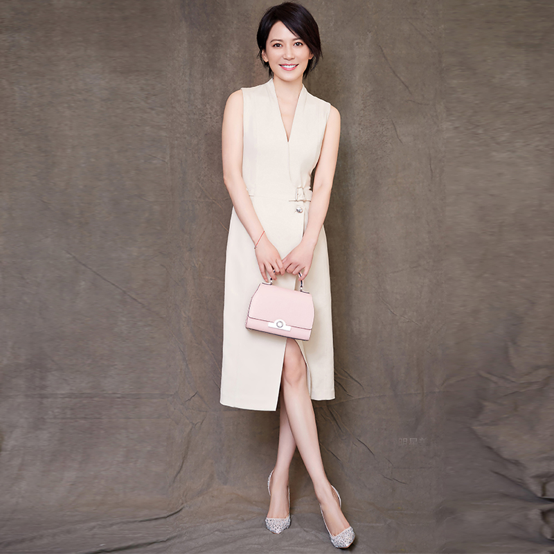 Summer new product Yu Feihong same high-end dress women's mid-length version temperament professional sleeveless V-neck vest one-step skirt