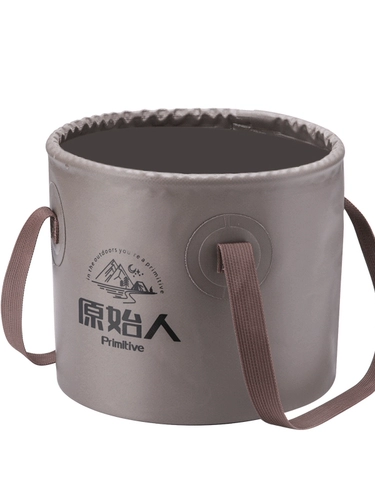 Складное ведро на открытом воздухе