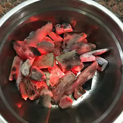 Charcoal white carbon charcoal small principle and plant tea heating huo guo tan charcoal grill wu yan tan in Jiangsu, Zhejiang and Shanghai 10 pounds