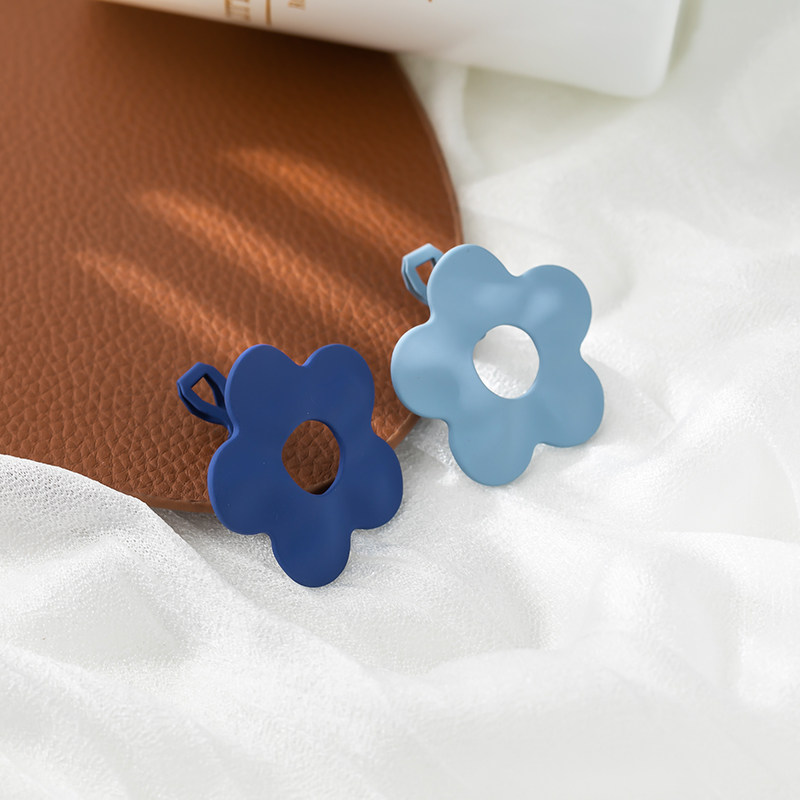 Blue Korea Coloured flowers Earrings irregular hyperfairy Temperament Holiday Sweet and Girl Without Ear Clip