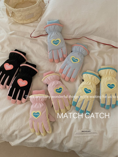 Cute Color Ski Gloves for Women, Winter Thickened Fleece, Warm and Windproof, Touchscreen-Compatible, Non-Slip, Water-Resistant, Suitable for Students Riding Electric Bikes