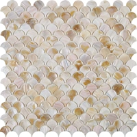 Светло -масляный цветок