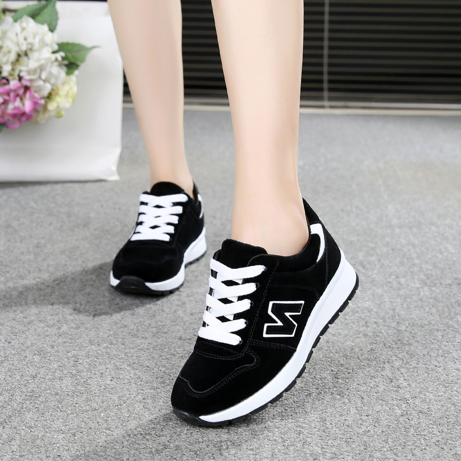 Buy Korean Style 2020 Spring/Summer new leather running shoes women's