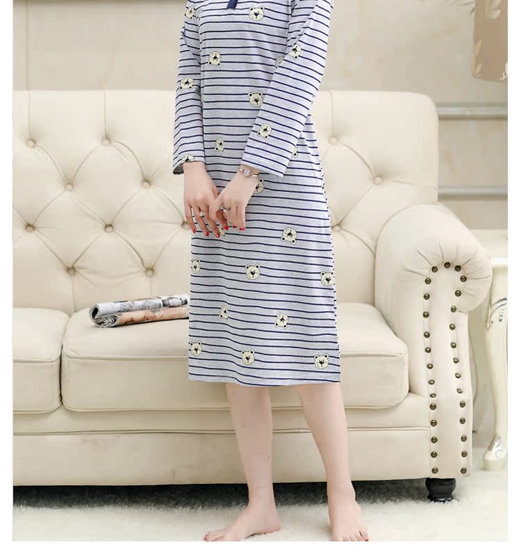 Mẹ trung niên áo dài tay nữ mùa xuân và mùa thu cotton dài phần giữa và tuổi già mùa thu và mùa đông cotton kích thước lớn đồ ngủ lỏng váy ngủ đẹp