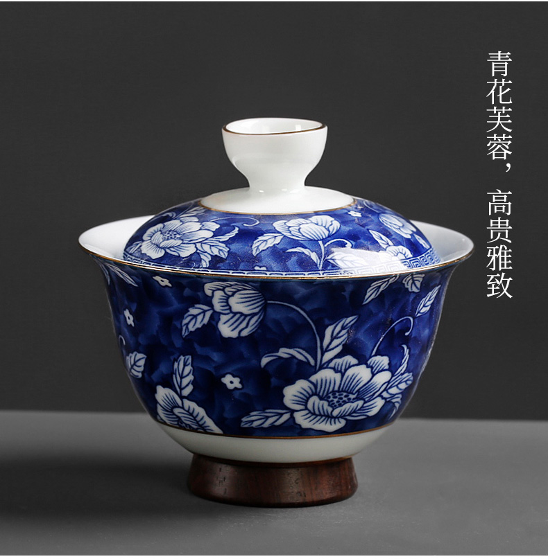 Tureen hand - made cover glass ceramic cup retro blue and white pure manual kung fu 5 tea cup of Chinese tea taking