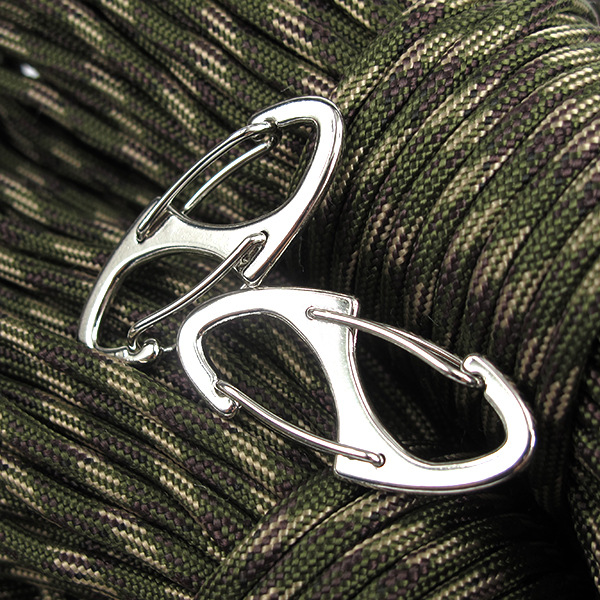 Tip 8 character classic simple mini spring hanging buckle quick hanging caraburena keychain S-type buckle metal key pendant