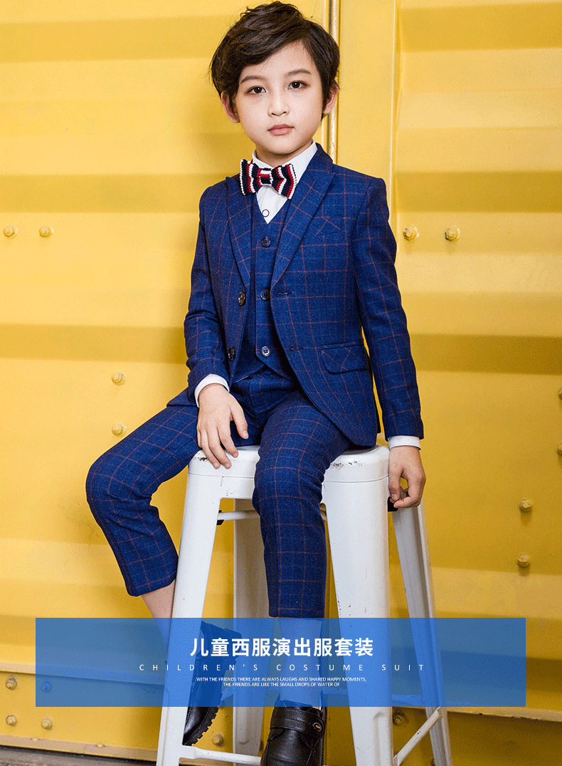 Подробная информация о костюме_01