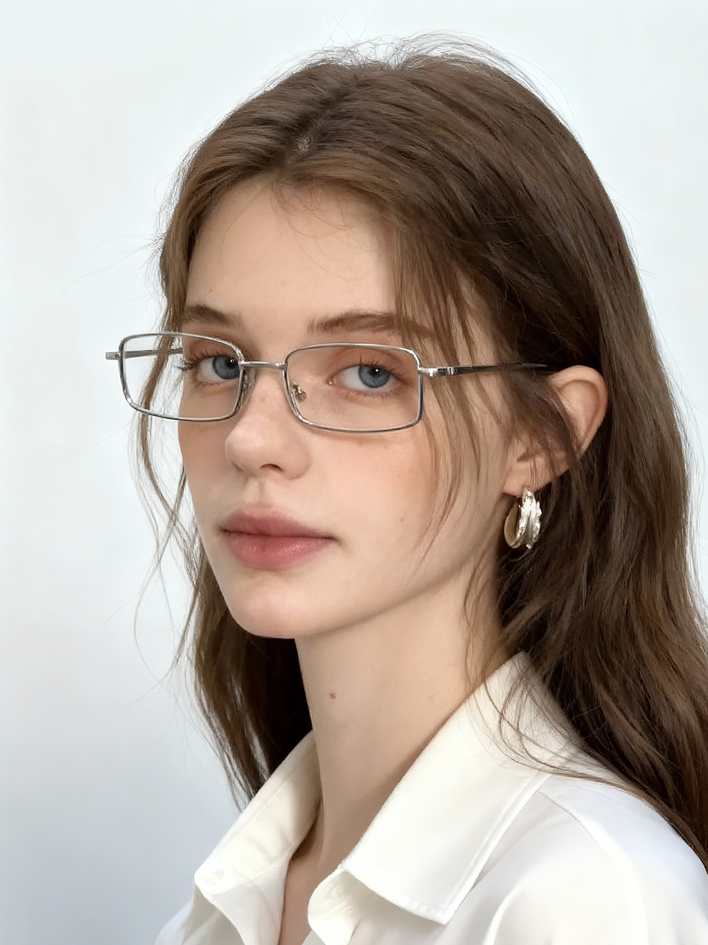 Retro Gold-Rimmed Glasses for Women, Silver Narrow Frame, Cosplay Style, Mature Look, Non-Prescription, Suitable for Small Faces, Can Be Fitted with Prescription Lenses, Wide Frame