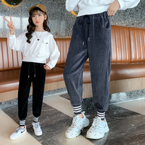 Girls pants spring and autumn dress girls Korean version of loose casual leggings in the big boy autumn fashion corduroy pants