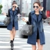 Thời trang xuân hè 2018 nữ thời trang cỡ lớn denim vest dập nổi áo vest dài tay áo khoác nữ thủy triều ao khoac nu Áo vest