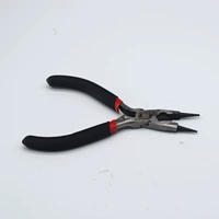 Черное ювелирное украшение ручной работы