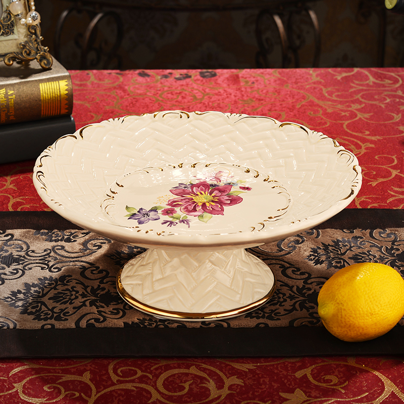Fruit bowl creative tall cake plate dry Fruit tray was European I sitting room tea table ceramic compote wedding KTV