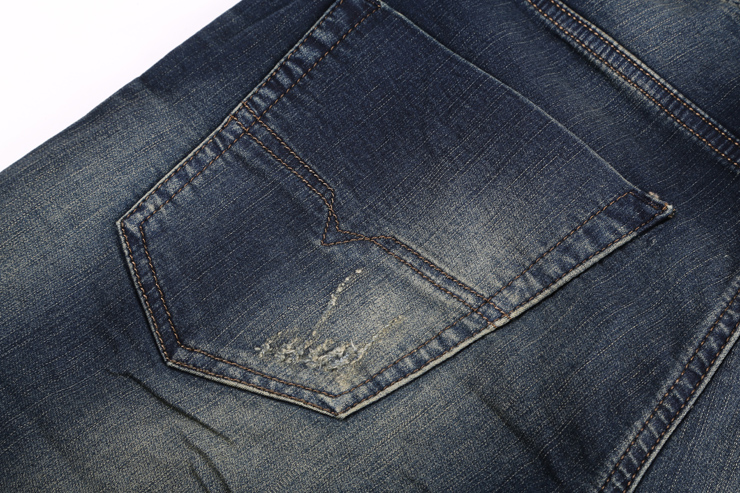 Jeans pour jeunesse pour Quatre saisons - Ref 1483286 Image 63