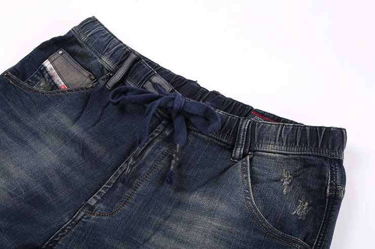 Jeans pour jeunesse pour Quatre saisons - Ref 1483286 Image 50
