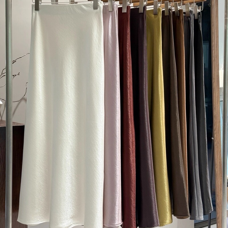 2026 Autumn High-End Thickened Acetate A-Line Skirt, Hip-Covering, Slimming, Mid-Length, Satin, New Chinese Style