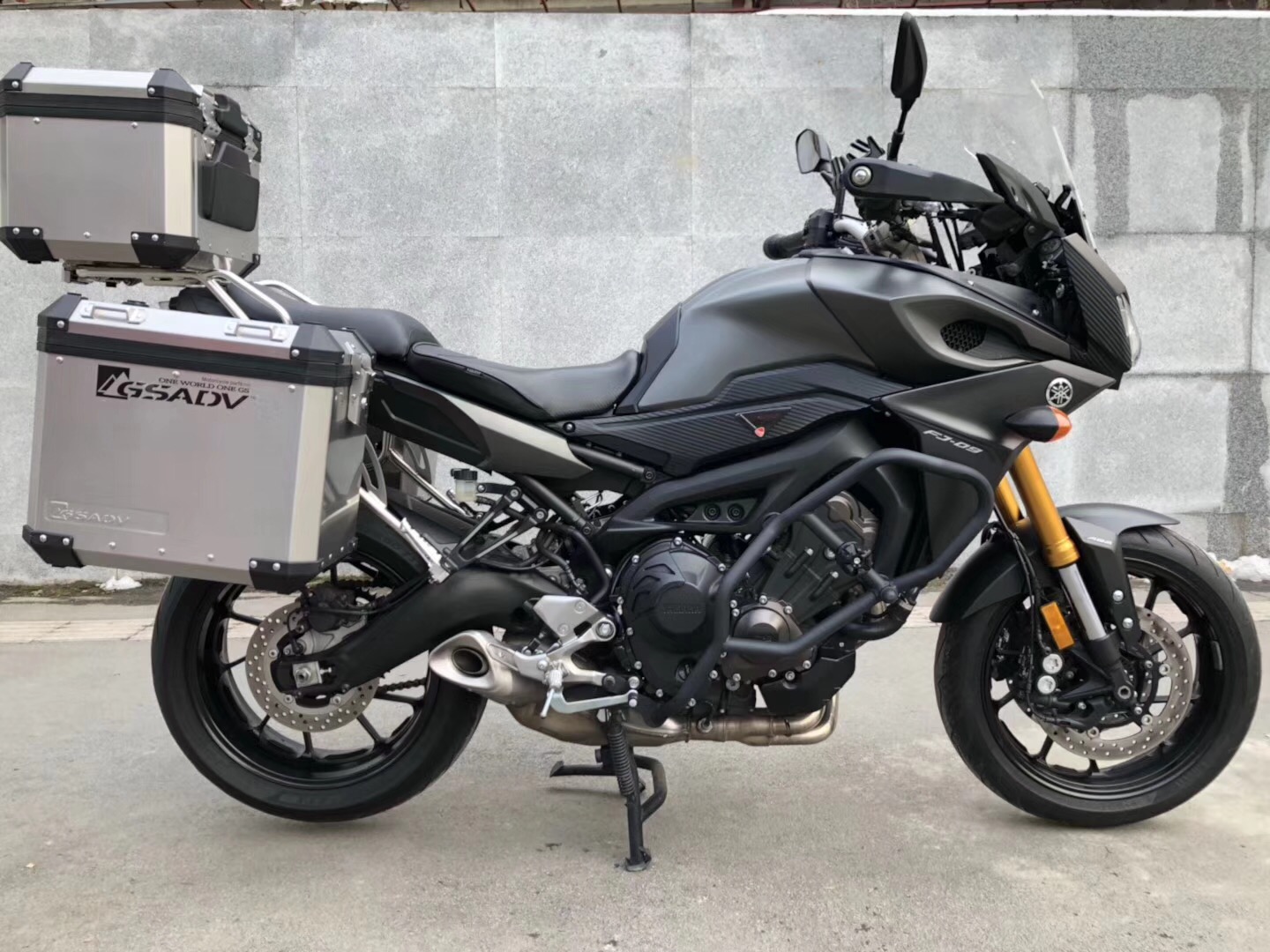 yamaha mt 03 top box