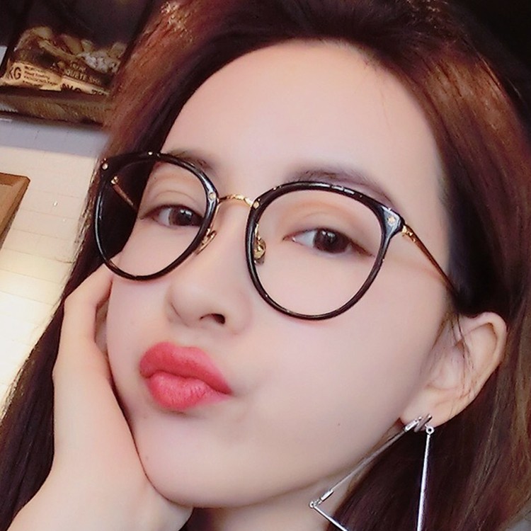 Anti-Blue Light Radiation Computer Nearsightedness Flat Light Eyeframes Women's Poetry Mann Pure Titanium Large Frame Black Frame Round Matching Nearsightedness Eyes