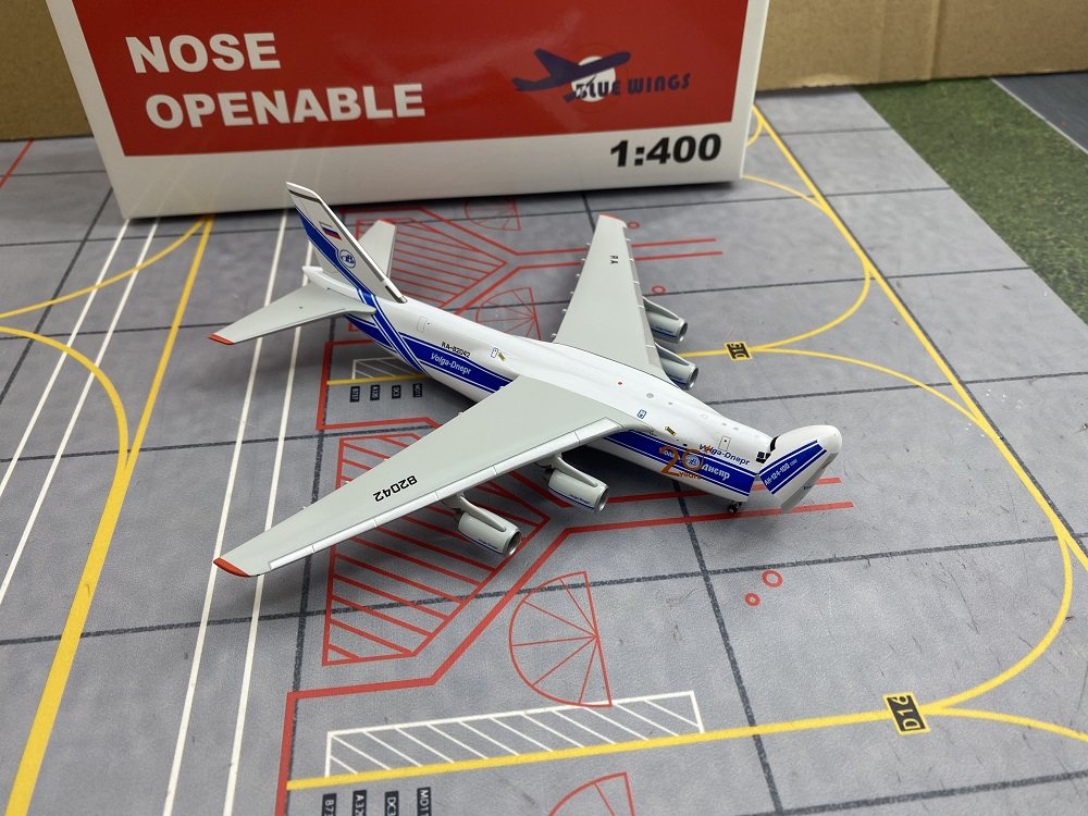 New Blue Wings 1/400 Volga-Dnepr Airline AN-124 Metal cargo plane