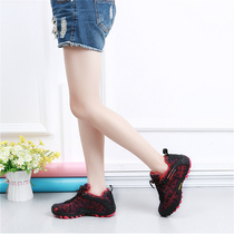 Mountaineering shoes summer womens water-proof anti-skid hiking shoes mens light breathable outdoor shoes ultra-light cross-country sports shoes Spring