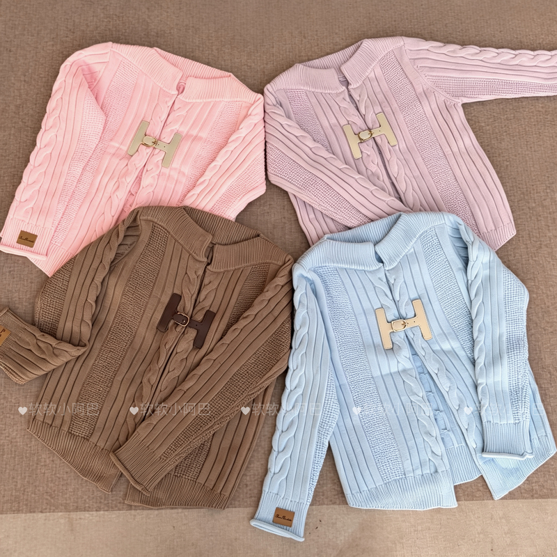 Soft Little Aba~H Milk Cardigan in 4 Colors "Love Horse Milk Fluffy Fleece" Soft Little Aba~H Milk Cardigan in 4 Colors "Love Horse Milk Fluffy Fleece"