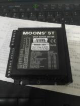 MOONS MOONS MS586%-001