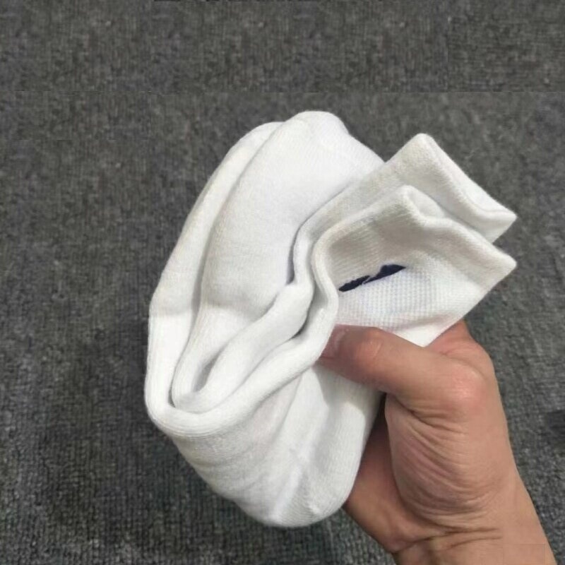 Japanese Luxury Badminton Socks for Men and Women, Fully Thickened Towel Socks, Sweat-Absorbent and Breathable Cotton Socks, Basketball and Tennis Sports Socks Japanese Luxury Badminton Socks for Men and Women, Fully Thickened Towel Socks, Sweat-Absorbent and Breathable Cotton Socks, Basketball and Tennis Sports Socks